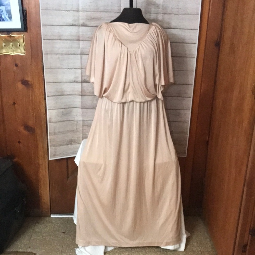 Elegant Beige Maxi Dress